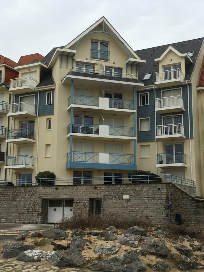 Fleur De Sel Appartement Face A La Mer Wimereux Exterior photo