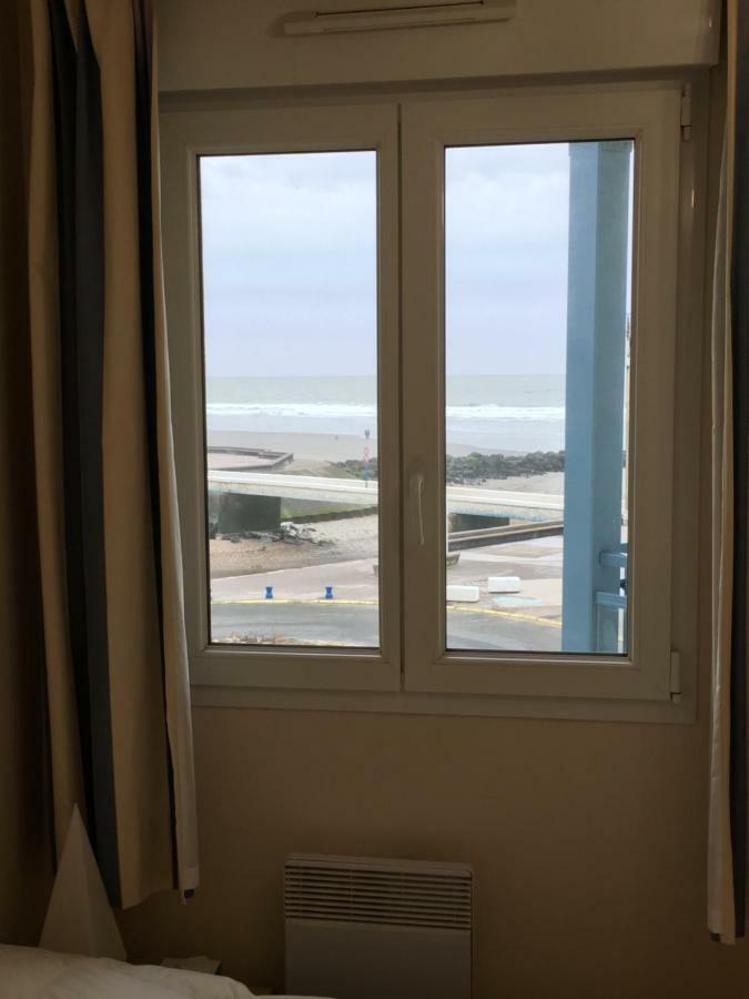 Fleur De Sel Appartement Face A La Mer Wimereux Exterior photo